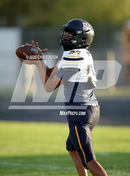 Thumbnail 1 in Flowing Wells @ Amphitheater photogallery.