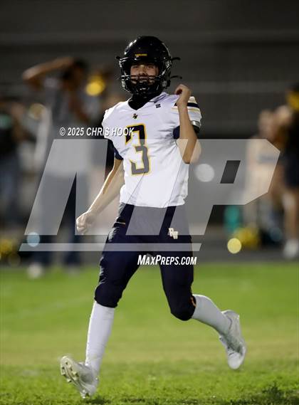 Thumbnail 1 in Flowing Wells @ Amphitheater photogallery.