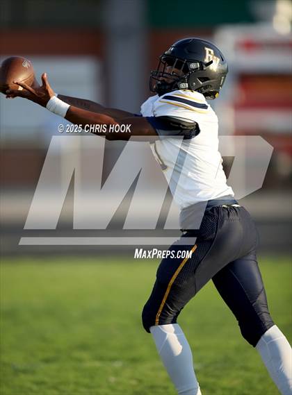 Thumbnail 2 in Flowing Wells @ Amphitheater photogallery.