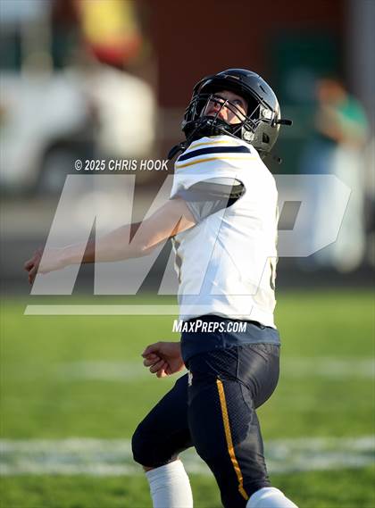 Thumbnail 3 in Flowing Wells @ Amphitheater photogallery.