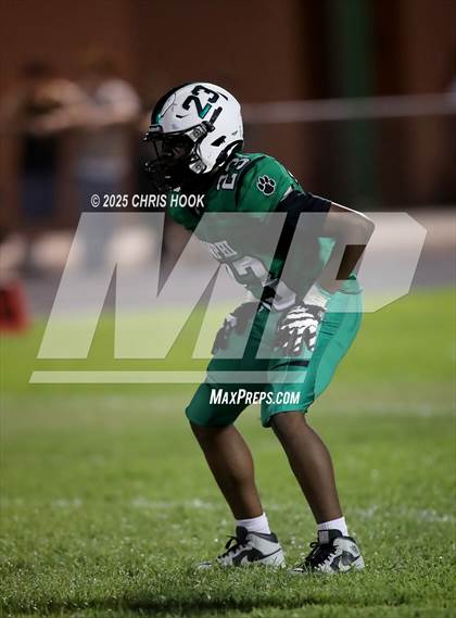 Thumbnail 3 in Flowing Wells @ Amphitheater photogallery.