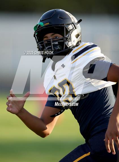 Thumbnail 2 in Flowing Wells @ Amphitheater photogallery.