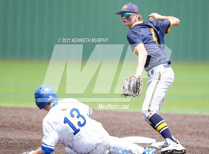 Thumbnail 3 in Highland Park @ Midlothian (UIL 5A Bi-District Playoff) photogallery.