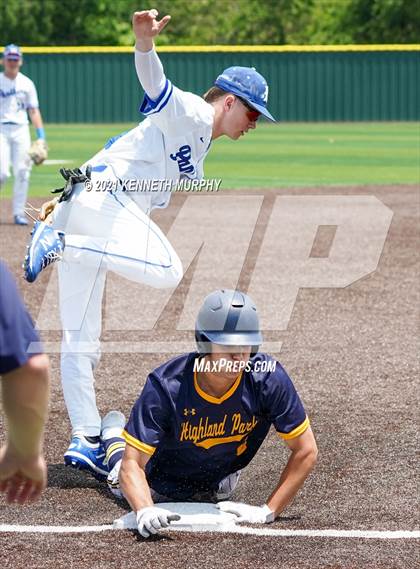 Thumbnail 3 in Highland Park @ Midlothian (UIL 5A Bi-District Playoff) photogallery.