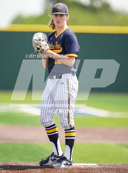 Thumbnail 2 in Highland Park @ Midlothian (UIL 5A Bi-District Playoff) photogallery.