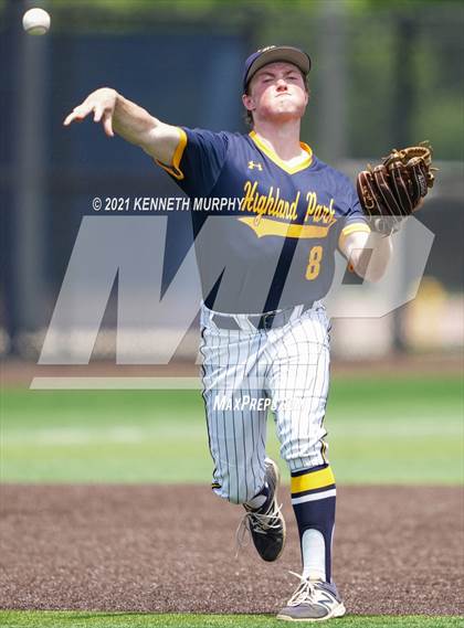 Thumbnail 3 in Highland Park @ Midlothian (UIL 5A Bi-District Playoff) photogallery.
