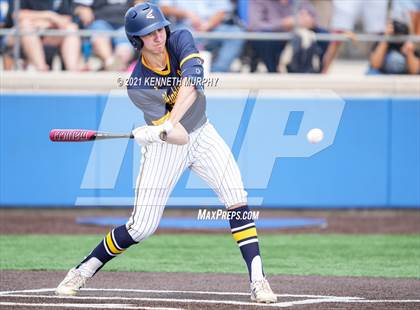 Thumbnail 2 in Highland Park @ Midlothian (UIL 5A Bi-District Playoff) photogallery.