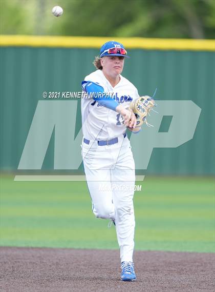 Thumbnail 3 in Highland Park @ Midlothian (UIL 5A Bi-District Playoff) photogallery.