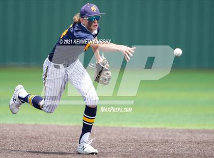 Thumbnail 2 in Highland Park @ Midlothian (UIL 5A Bi-District Playoff) photogallery.