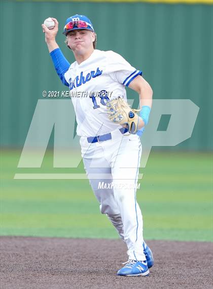 Thumbnail 2 in Highland Park @ Midlothian (UIL 5A Bi-District Playoff) photogallery.