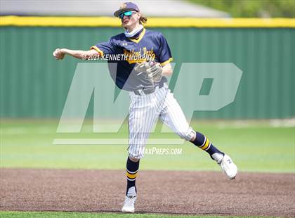 Thumbnail 2 in Highland Park @ Midlothian (UIL 5A Bi-District Playoff) photogallery.