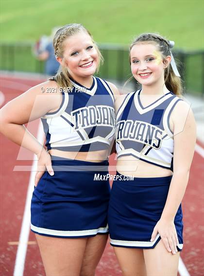 Thumbnail 3 in Loudon @ Soddy Daisy photogallery.