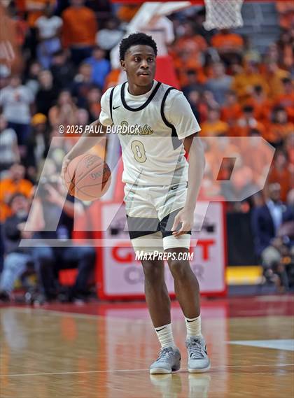 Thumbnail 3 in Neumann-Goretti vs. Hershey (PIAA 5A Championship) photogallery.
