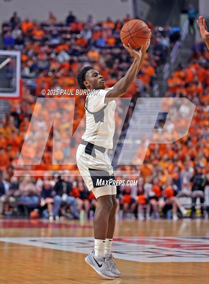 Thumbnail 2 in Neumann-Goretti vs. Hershey (PIAA 5A Championship) photogallery.