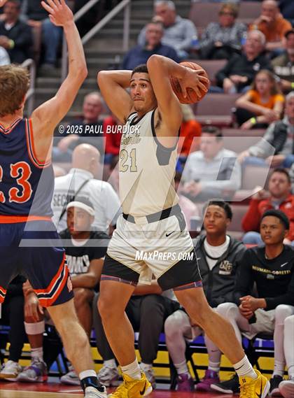 Thumbnail 3 in Neumann-Goretti vs. Hershey (PIAA 5A Championship) photogallery.