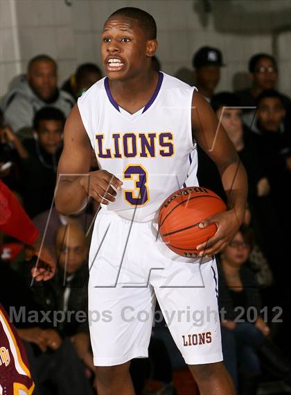 Thumbnail 1 in Mt. Vernon vs. Bishop Loughlin (7th Annual Ruker Christmas Classic) photogallery.