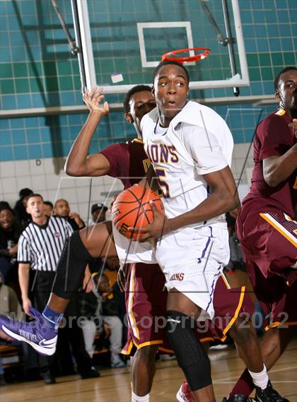 Thumbnail 3 in Mt. Vernon vs. Bishop Loughlin (7th Annual Ruker Christmas Classic) photogallery.