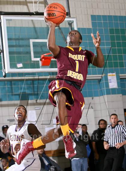 Thumbnail 2 in Mt. Vernon vs. Bishop Loughlin (7th Annual Ruker Christmas Classic) photogallery.