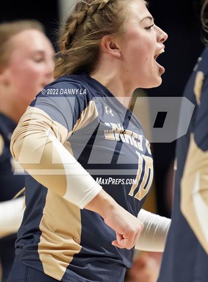 Thumbnail 1 in Grafton @ James Wood (VHSL Class 4 State Final) photogallery.