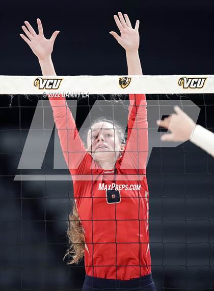 Thumbnail 1 in Grafton @ James Wood (VHSL Class 4 State Final) photogallery.