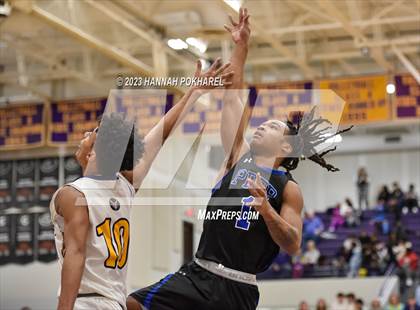 Thumbnail 2 in Creighton Prep @ Bellevue West photogallery.