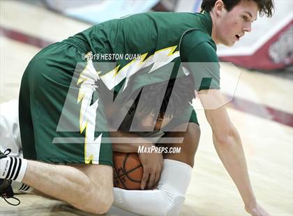 Thumbnail 2 in Edison vs. Murrieta Mesa (Rancho Mirage Holiday Invitational) photogallery.