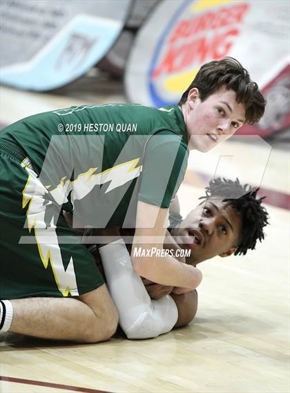 Thumbnail 3 in Edison vs. Murrieta Mesa (Rancho Mirage Holiday Invitational) photogallery.