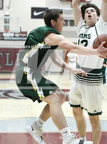 Thumbnail 1 in Edison vs. Murrieta Mesa (Rancho Mirage Holiday Invitational) photogallery.