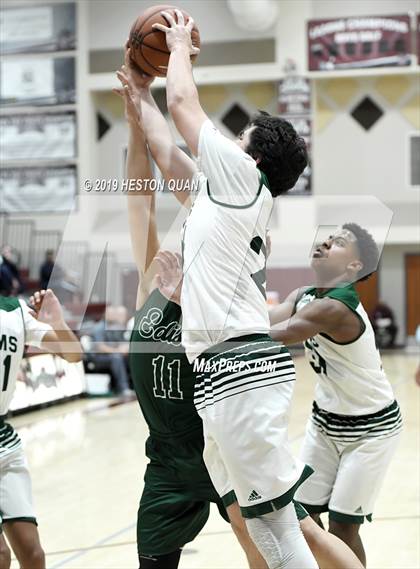 Thumbnail 2 in Edison vs. Murrieta Mesa (Rancho Mirage Holiday Invitational) photogallery.