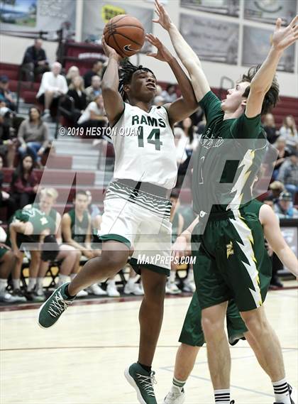Thumbnail 1 in Edison vs. Murrieta Mesa (Rancho Mirage Holiday Invitational) photogallery.