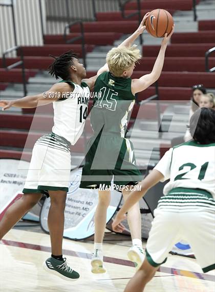 Thumbnail 2 in Edison vs. Murrieta Mesa (Rancho Mirage Holiday Invitational) photogallery.