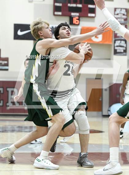 Thumbnail 2 in Edison vs. Murrieta Mesa (Rancho Mirage Holiday Invitational) photogallery.