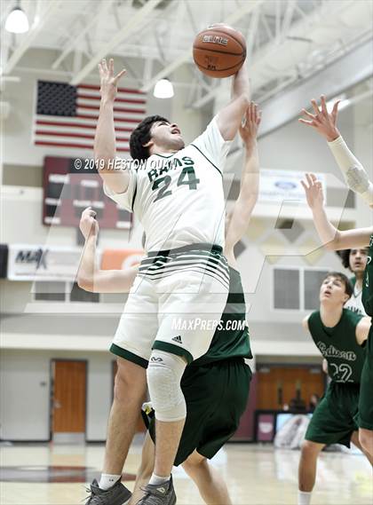 Thumbnail 2 in Edison vs. Murrieta Mesa (Rancho Mirage Holiday Invitational) photogallery.