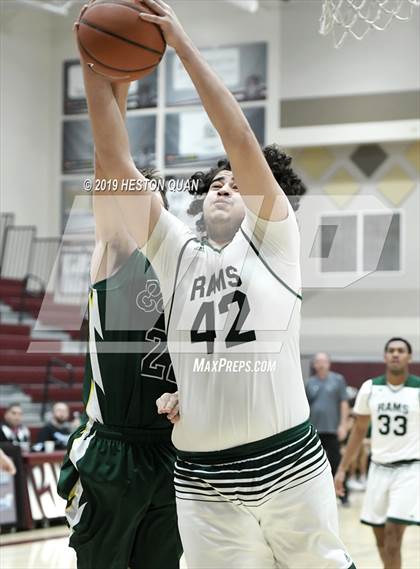 Thumbnail 1 in Edison vs. Murrieta Mesa (Rancho Mirage Holiday Invitational) photogallery.
