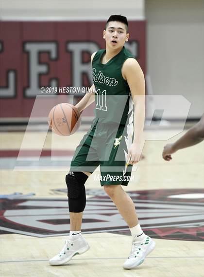 Thumbnail 3 in Edison vs. Murrieta Mesa (Rancho Mirage Holiday Invitational) photogallery.