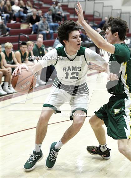 Thumbnail 2 in Edison vs. Murrieta Mesa (Rancho Mirage Holiday Invitational) photogallery.