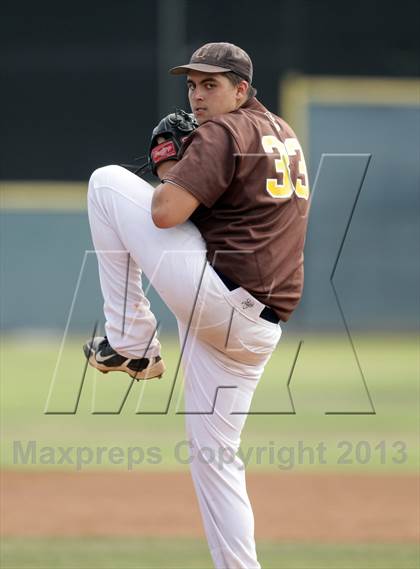 Thumbnail 1 in Crespi vs Valley North (Chatsworth H.S.) photogallery.