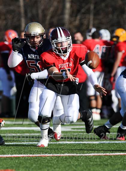 Thumbnail 3 in North vs South (Section 1 Exceptional Senior Bowl) photogallery.