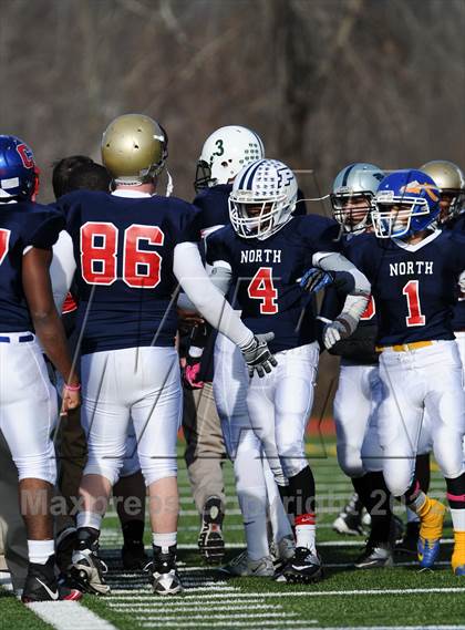 Thumbnail 2 in North vs South (Section 1 Exceptional Senior Bowl) photogallery.