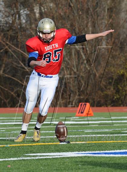 Thumbnail 1 in North vs South (Section 1 Exceptional Senior Bowl) photogallery.