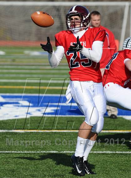 Thumbnail 2 in North vs South (Section 1 Exceptional Senior Bowl) photogallery.