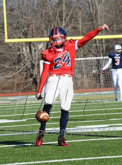 Thumbnail 1 in North vs South (Section 1 Exceptional Senior Bowl) photogallery.