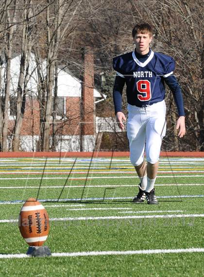 Thumbnail 1 in North vs South (Section 1 Exceptional Senior Bowl) photogallery.