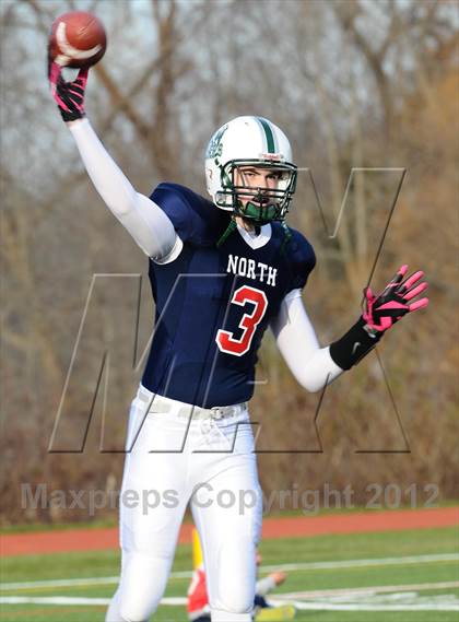 Thumbnail 2 in North vs South (Section 1 Exceptional Senior Bowl) photogallery.