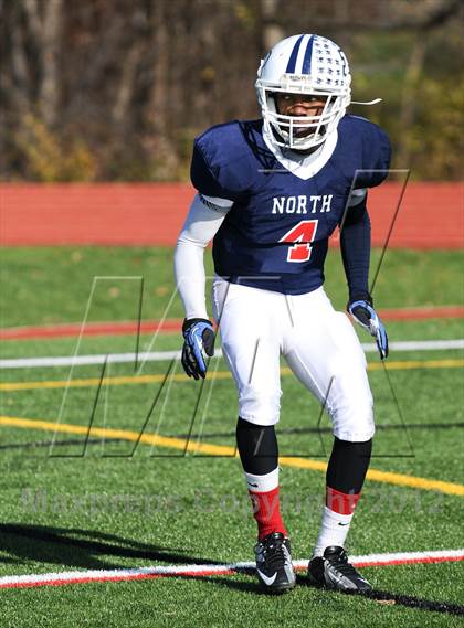 Thumbnail 3 in North vs South (Section 1 Exceptional Senior Bowl) photogallery.
