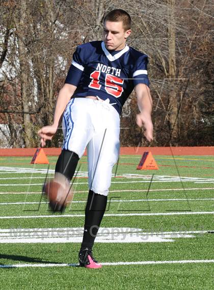 Thumbnail 2 in North vs South (Section 1 Exceptional Senior Bowl) photogallery.