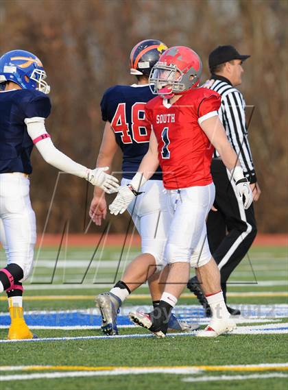 Thumbnail 3 in North vs South (Section 1 Exceptional Senior Bowl) photogallery.