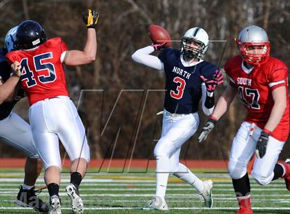 Thumbnail 1 in North vs South (Section 1 Exceptional Senior Bowl) photogallery.