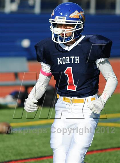 Thumbnail 2 in North vs South (Section 1 Exceptional Senior Bowl) photogallery.