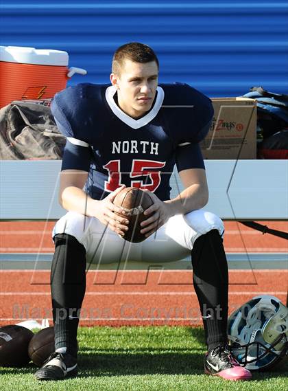 Thumbnail 1 in North vs South (Section 1 Exceptional Senior Bowl) photogallery.
